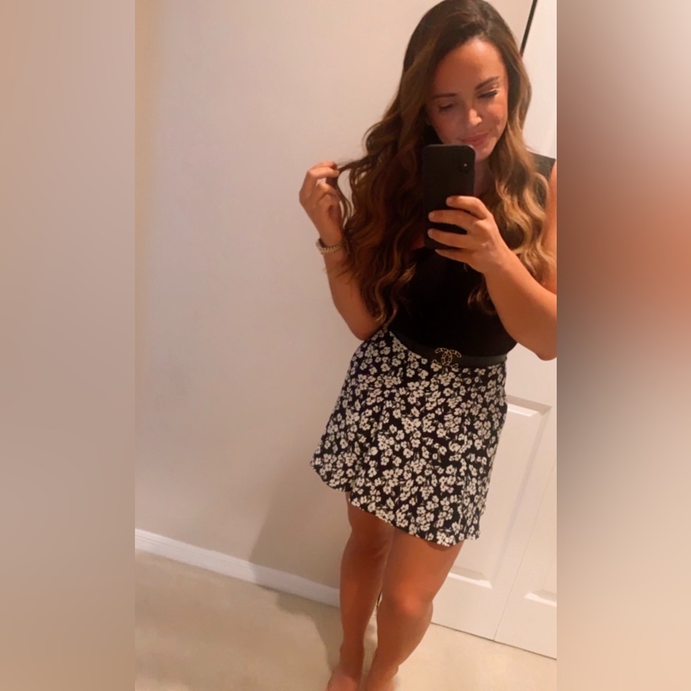 Reformation Black and white floral skirt